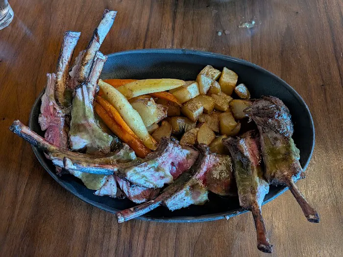 The Peppermill: Steakhouse and Cocktail Picture 6