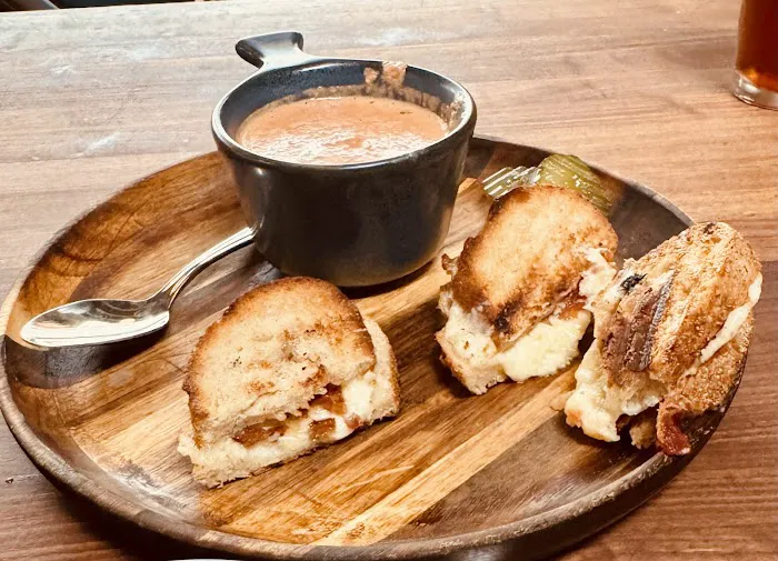 Postino South Tempe Picture 10