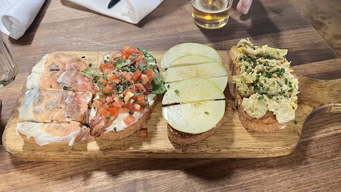 Postino South Tempe Picture 2