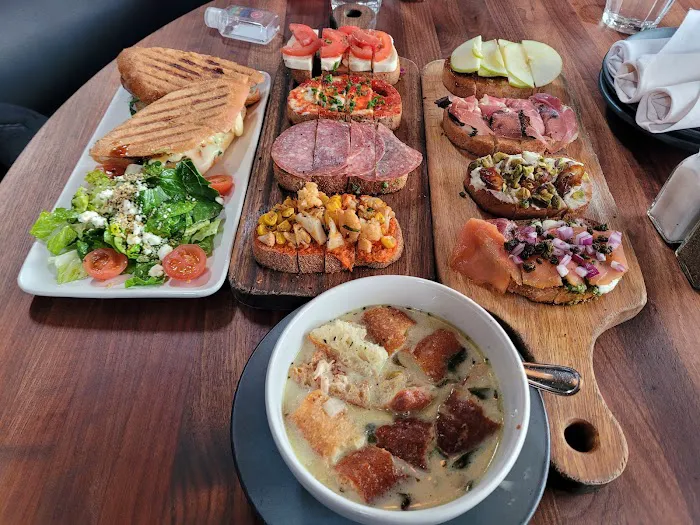 Postino South Tempe Picture 3