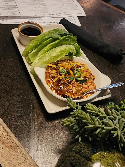 The Craftsman Cocktails and Kitchen Picture 5