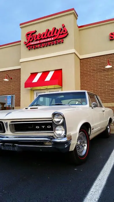 Freddy's Frozen Custard & Steakburgers Picture 7