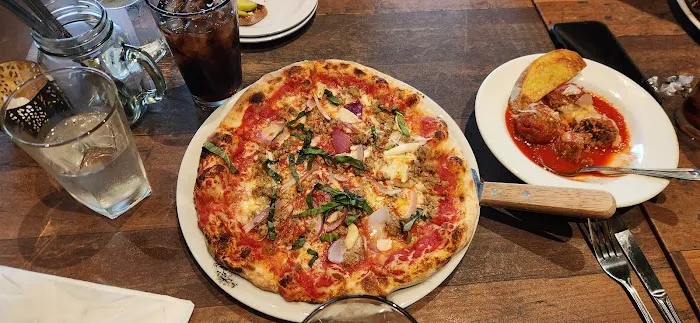 IL Bosco Pizza Picture 9