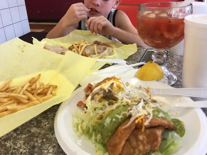 Amado's Mexican Food Picture 3