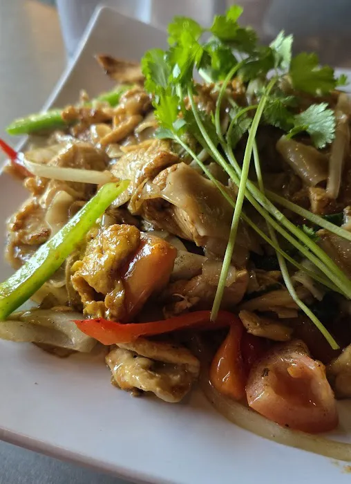 Yupha's Thai Kitchen Picture 8