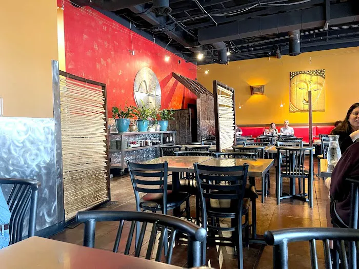 Yupha's Thai Kitchen Picture 6