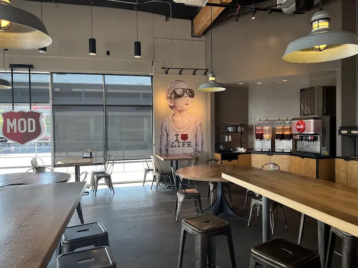 MOD Pizza Picture 10