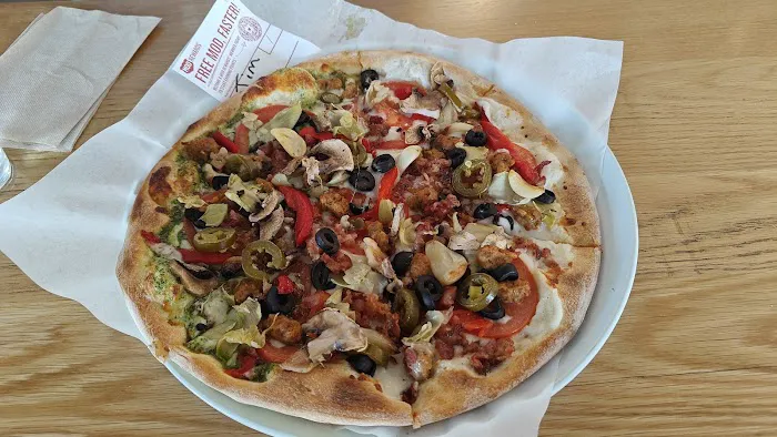 MOD Pizza Picture 4