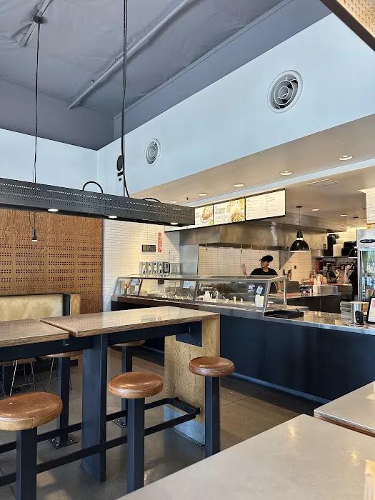 Chipotle Mexican Grill Picture 4