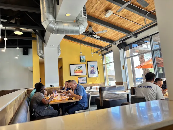 Habit Burger & Grill Picture 2