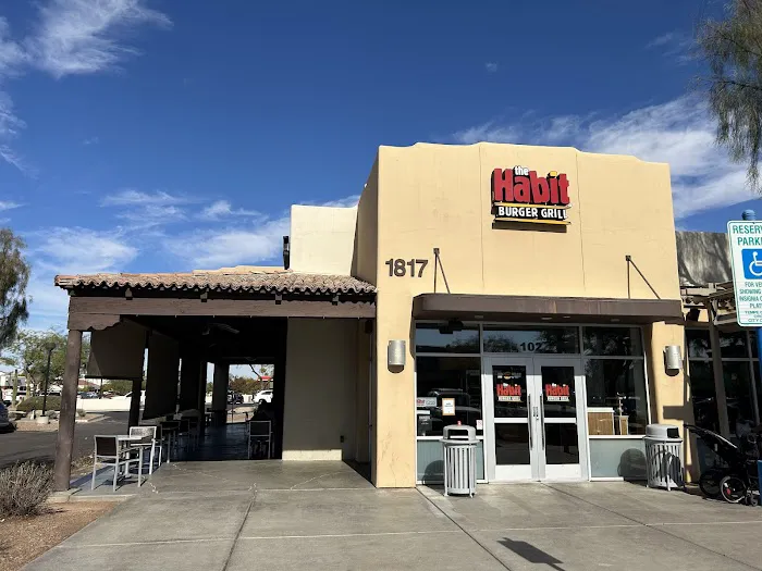 Habit Burger & Grill Picture 6