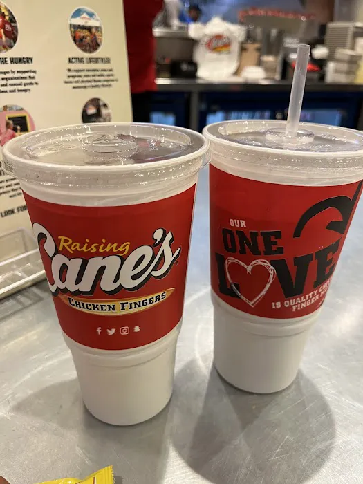 Raising Canes Picture 6