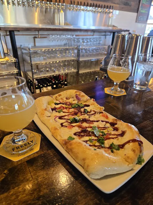 Freely Taproom & Kitchen Picture 6