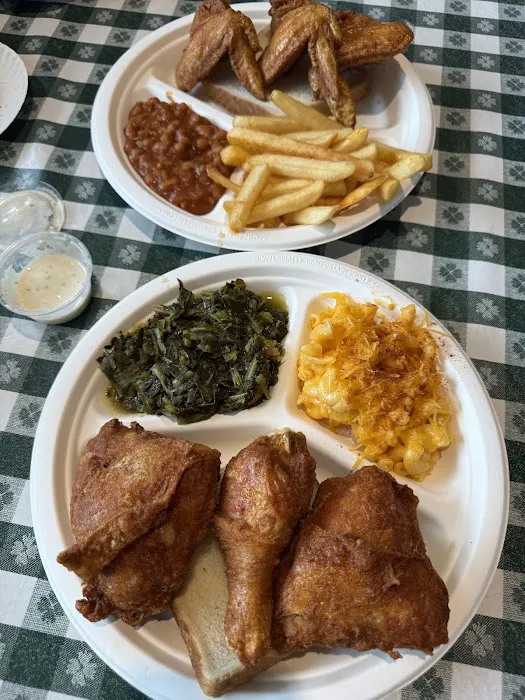 Gus's World Famous Fried Chicken Picture 1