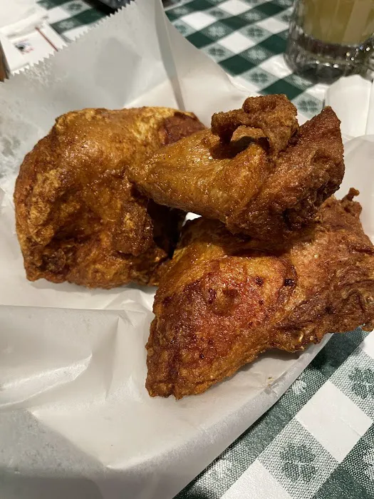 Gus's World Famous Fried Chicken Picture 8