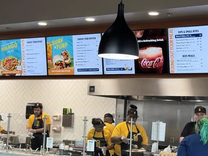 QDOBA Mexican Eats Picture 8