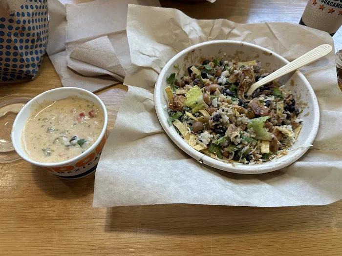 QDOBA Mexican Eats Picture 7