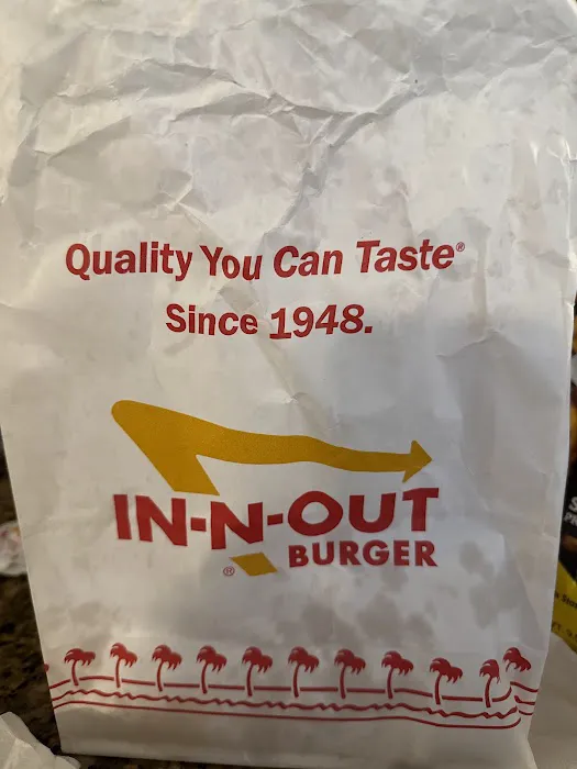 In-N-Out Burger Picture 1