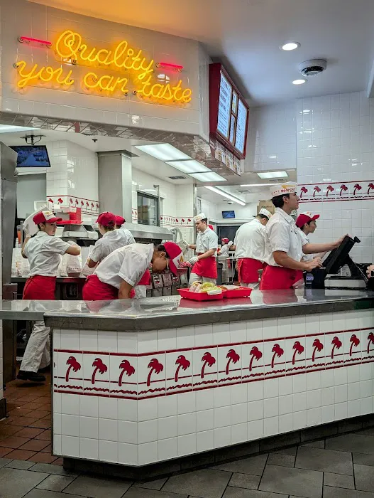 In-N-Out Burger Picture 2