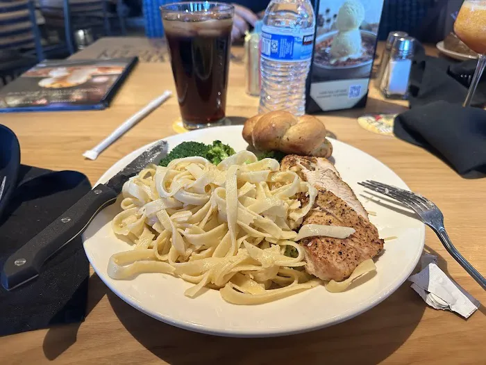 BJ's Restaurant & Brewhouse Picture 3