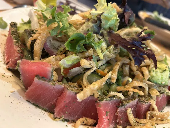 BJ's Restaurant & Brewhouse Picture 8