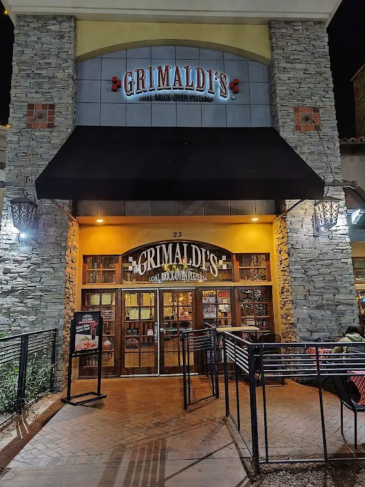 Grimaldi's Pizzeria Picture 3