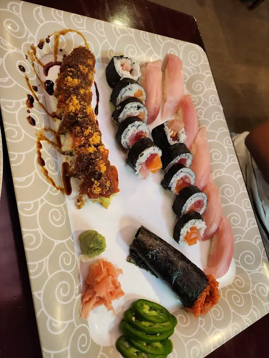 Mido Sushi Picture 2