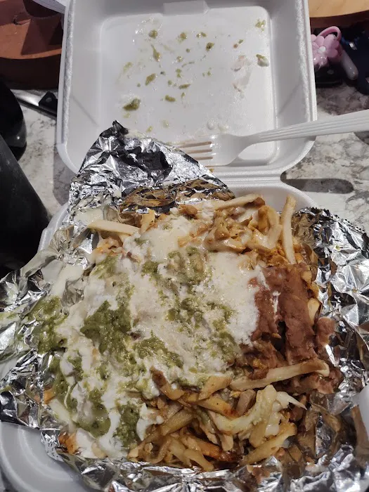 Tacos Huicho Picture 5