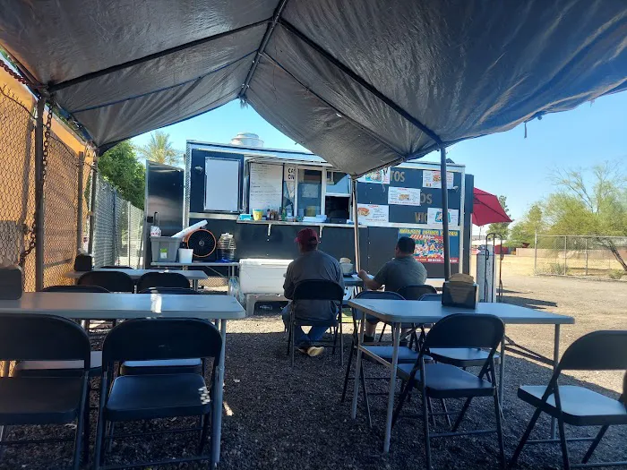 Antojitos Latinos Victoria Picture 3