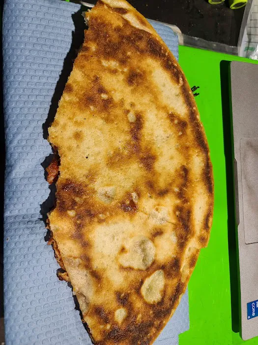 Little Caesars Pizza Picture 6