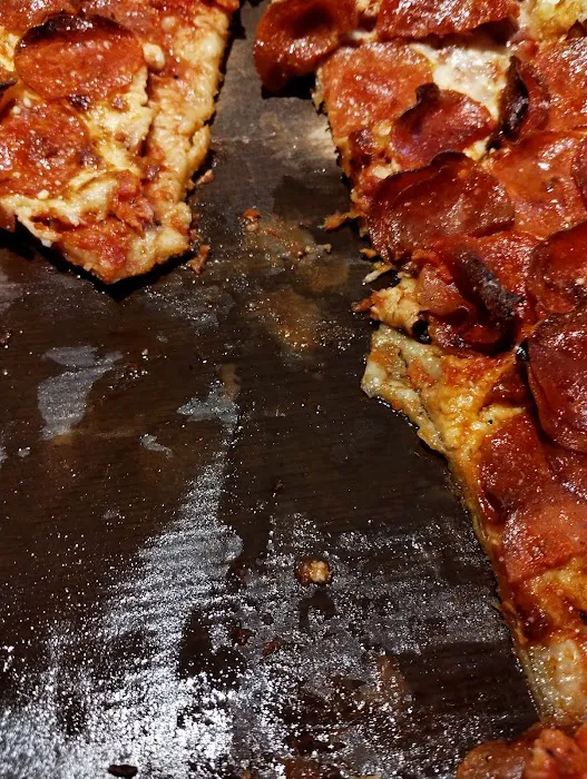 Little Caesars Pizza Picture 10