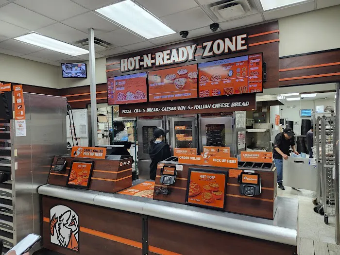 Little Caesars Pizza Picture 9