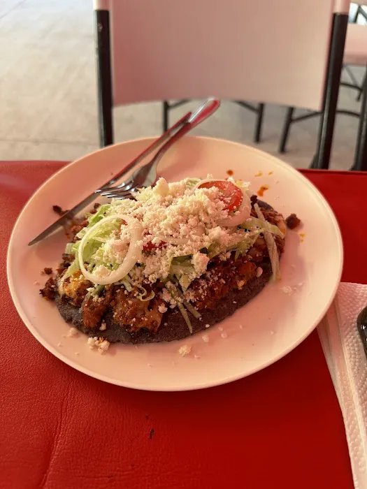 Los gavilanes taqueria Picture 2