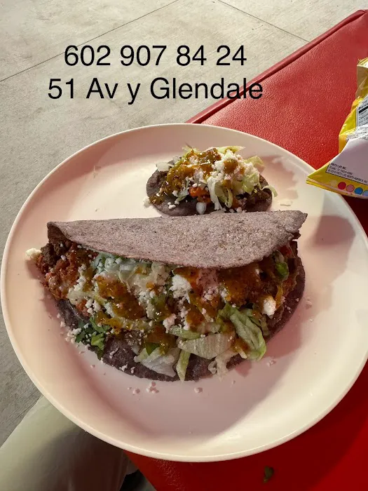 Los gavilanes taqueria Picture 10