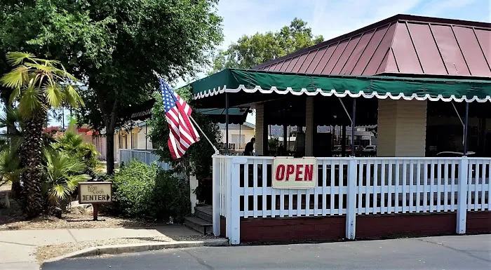 Kiss the Cook Restaurant Picture 1