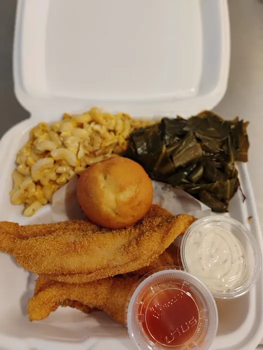 Davina's BBQ & Soul Food Kitchen Picture 8