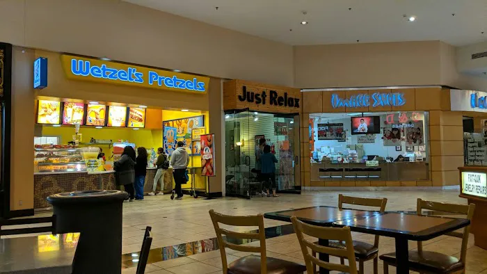 Wetzel's Pretzels Picture 8