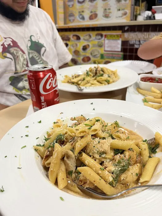 Wood Garden Gourmet Cousine Picture 4