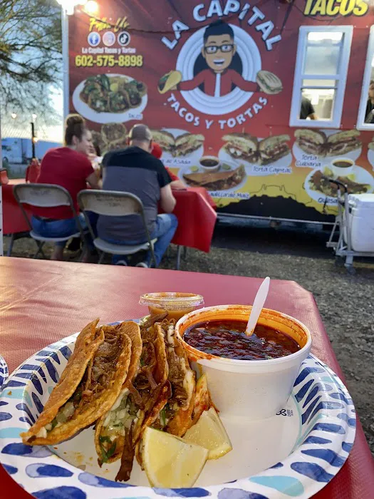 La capital tacos y tortas Picture 9