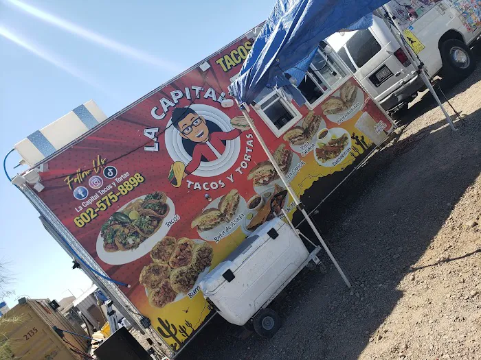 La capital tacos y tortas Picture 10