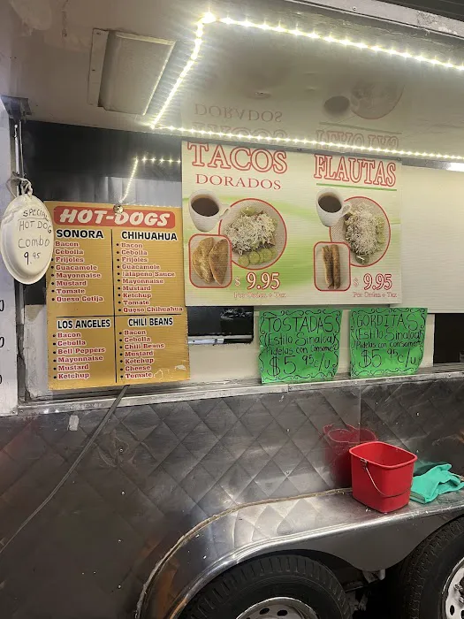 El Guero Restaurant Picture 10