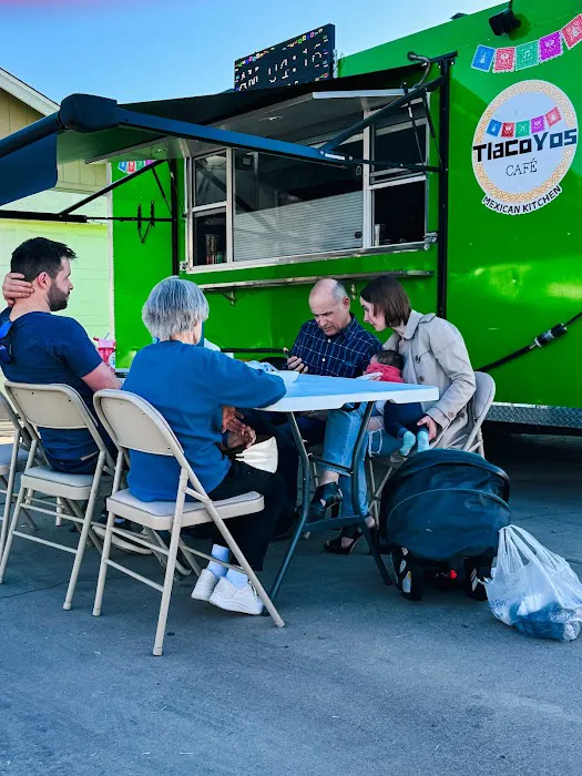 Tlacoyos Cafe Picture 2