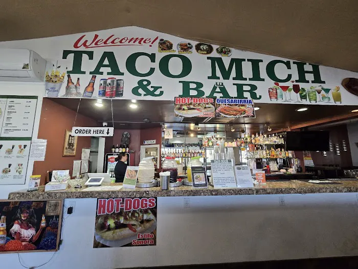 Taco Mich & Bar 4 Picture 7