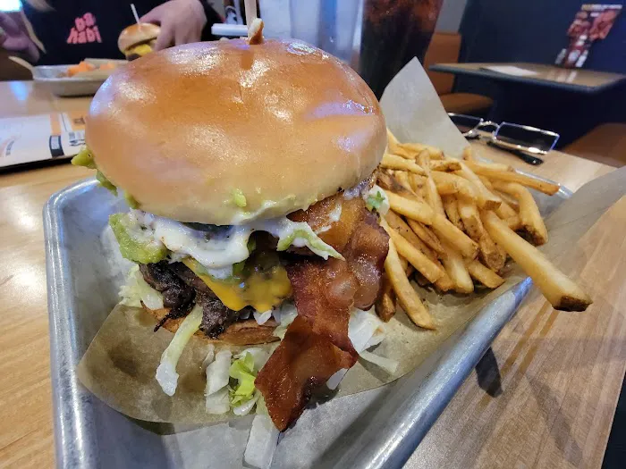 Buffalo Wild Wings Picture 6