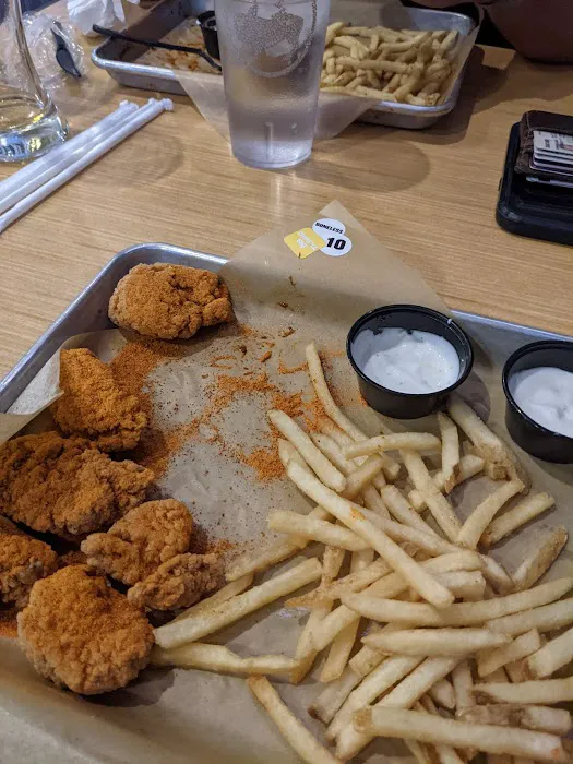 Buffalo Wild Wings Picture 2