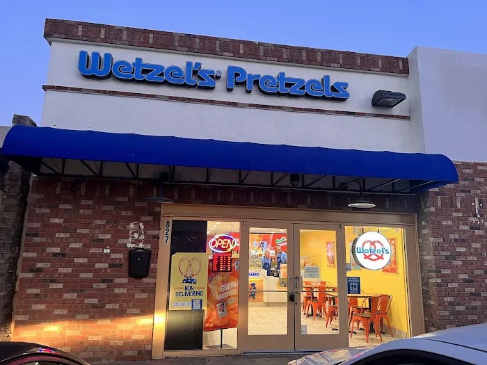 Wetzel's Pretzels Picture 7