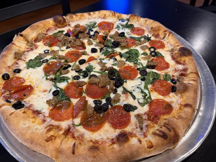 Gus's New York Pizza Picture 6