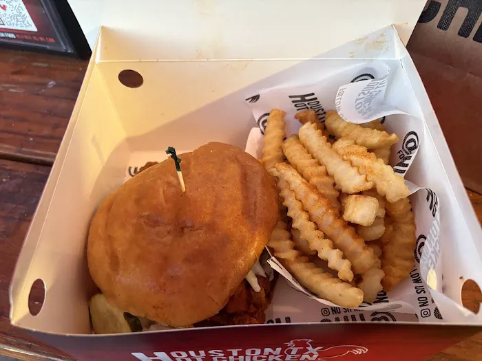 Houston TX Hot Chicken Picture 4