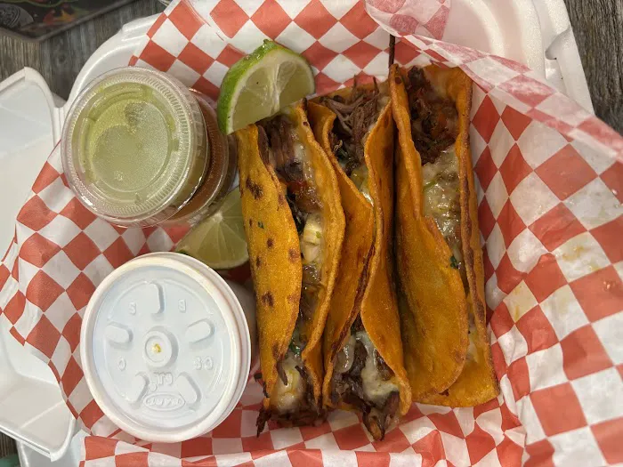 El Paisano Restaurant at The Carmin Picture 3