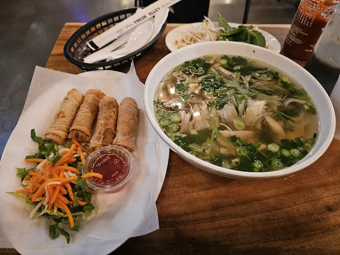 Pho Fresh Alley & Boba Tea Picture 1
